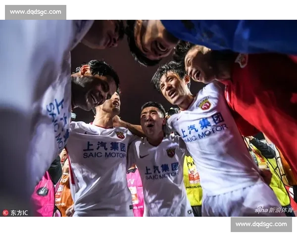 恒大对阵上港比赛技战术解析与胜负走势深度前瞻关键球员博弈与赛场变量