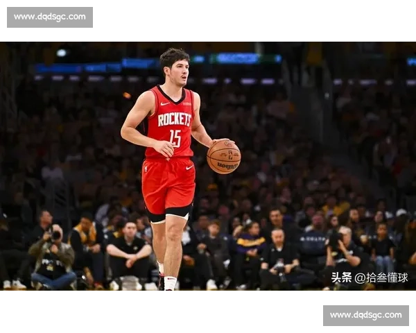 篮网火箭正面交锋青年力量与老将经验的激情对决夜赛场风云变幻全城关注